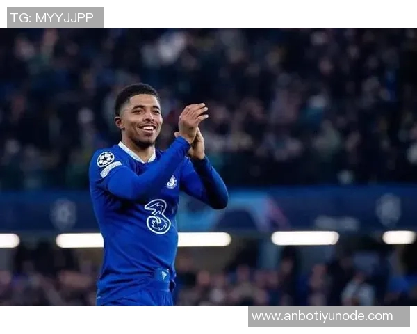 切尔西官推发布海报预热阿森纳之战福法纳独自亮相引关注