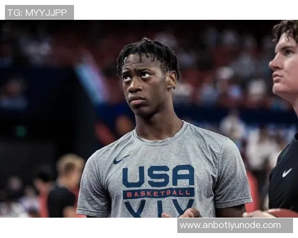 NBA冠军夹克设计大师为迪班萨量身定制独特夹克展现非凡风采