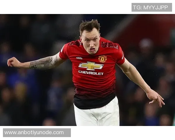 菲尔琼斯回应斯洛特言论认为其在为失利寻找借口